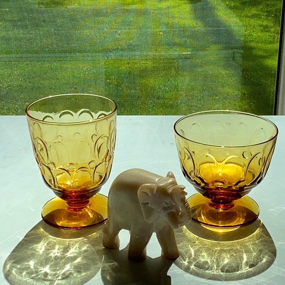 🦋  AMBER VINTAGE, Thumbprint GLASSES set of TWO - Picture 1 of 14
